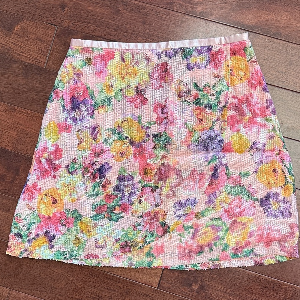 NWT Lulu's Pink Purple Sequined Floral Mini Faux Wrap Skirt M - Picture 1 of 5